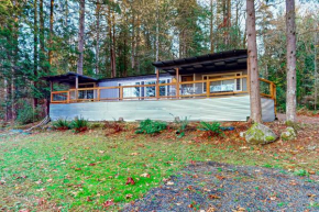 WatersView Tree House